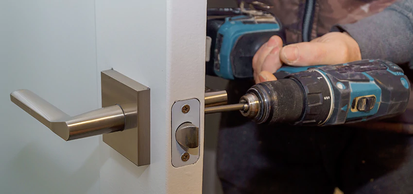 Broken Door Handle Lock Repair in Streamwood