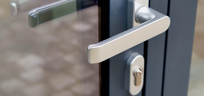 Broken Door Lock Cylinder Repair in Streamwood, Illinois