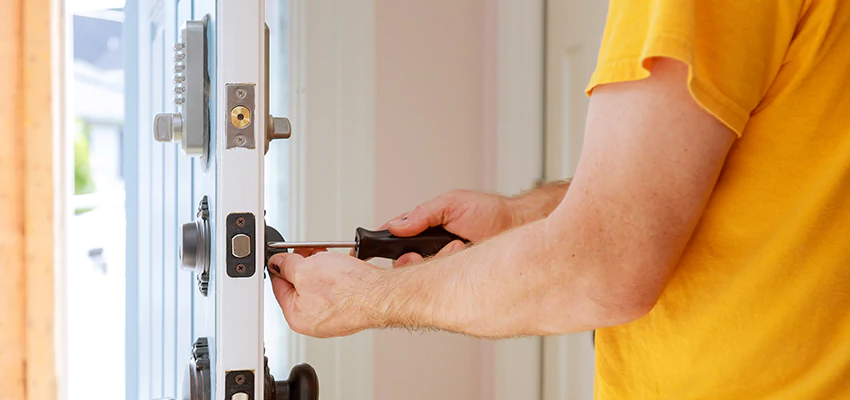 Eviction Locksmith For Key Fob Replacement Services in Streamwood