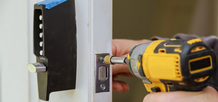 Eviction Locksmith For Key Duplication in Streamwood, Illinois